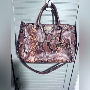**REBUNDLE** Michael Kors EUC+ Bedford Snakeskin Embossed Leather Satchel w/Lock